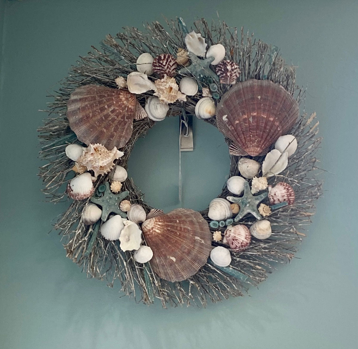 Large Shell Wreath with Scallop Shells