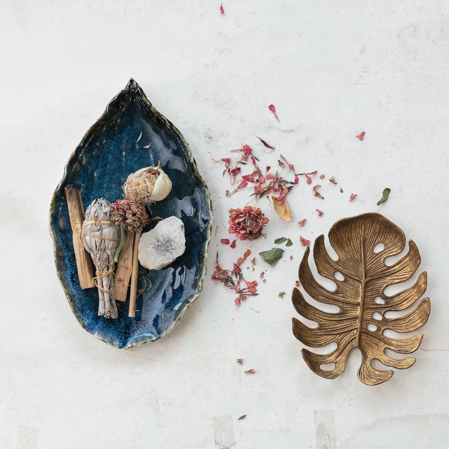 Decorative Pewter Monstera Leaf, Antique Gold Finish